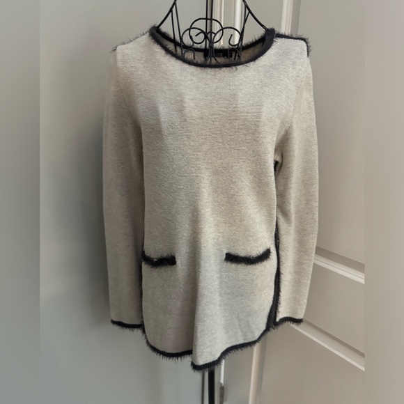 NIC+ZOE Fuzzy Knit Split Hem Tunic Sweater Size Small - Picture 2 of 5